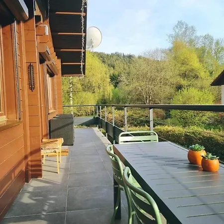 Les Jales, Jacuzzi 샬레 Gerbépal